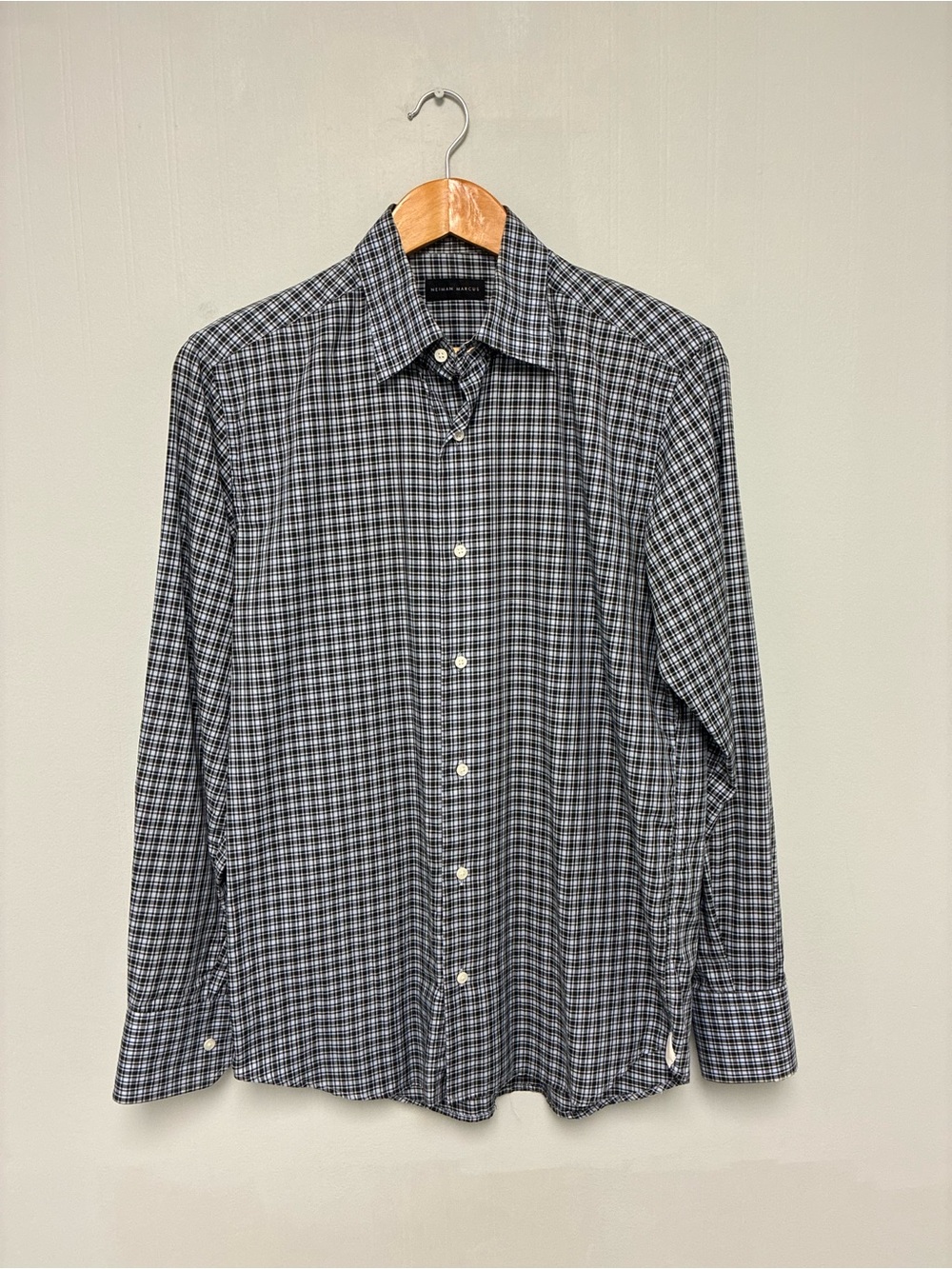 Neiman Marcus Men's Long Sleeve Button Down Shirt White & Black Plaid Medium